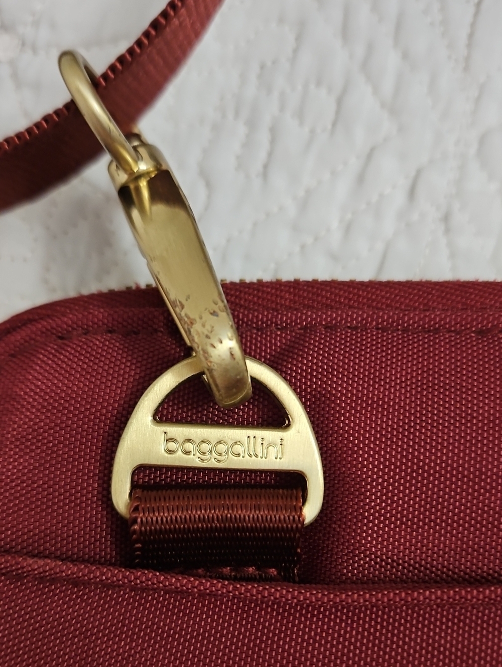 Baggallini Maroon Crossbody Lightweight Everyday RFID Shoulder Bag Wallet 8x5 - Picture 5 of 8